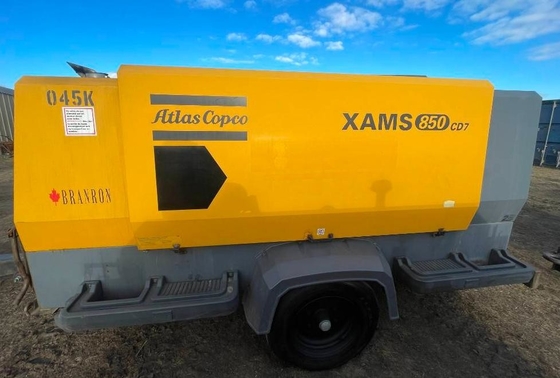 Compresor portátil potente XAMS850Cd 3100 Kg y FAD 24.2 M³/min para aplicaciones de servicio pesado