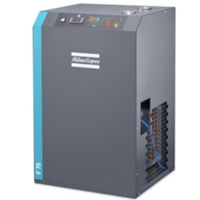 Controlador digital de secador Atlas Copco F6-400 con pantalla de punto de rocío de presión para una fácil monitorización