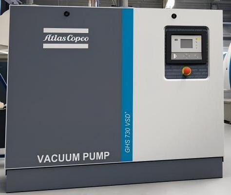 Bomba de vacío AC de 11 KW de potencia en el eje GHS 730 VSD+ con bajo nivel de ruido de 51-73 dB A y tamaño reducido de 900*1300*1100 mm